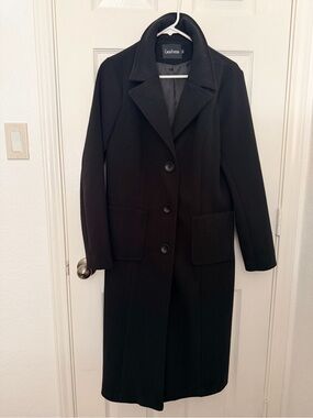 Ladies Black Long Single-Breasted Wool Coat